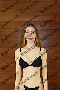 Maxima 25 year old German, Mixed, Slim, Red, Medium, Breast size B escort in Dubai