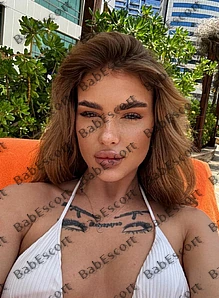 Jasia 21 year old German, Mixed, Slim, Brown, Medium, Breast size B escort in Dubai thumbnail 4