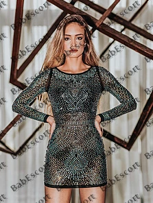 Candice 25 year old German, Mixed, Athletic, Blonde, Long, Breast size B escort in Dubai thumbnail 5