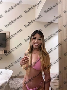 Georgina 23 year old Spanish, Mixed, Curvy, Blonde, Long, Breast size B escort in Dubai thumbnail 6