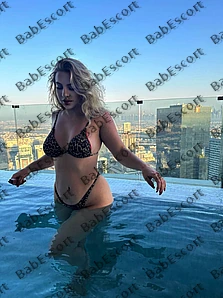 Lea 19 year old Belarussian, Mixed, Slim, Blonde, Medium, Breast size B escort in Dubai thumbnail 5
