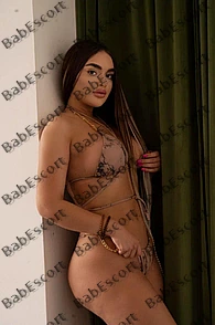 Lamel 23 year old Armenian, Mixed, Busty, Brown, Long, Breast size D escort in Dubai thumbnail 5
