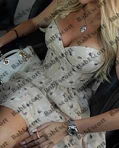 Grace 28 year old English, Caucasian (white), Curvy, Blonde, Long, Breast size C escort in Dubai thumbnail 5