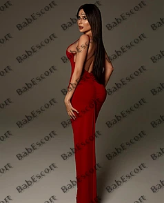 Anastasia 28 year old Russian, Caucasian (white), Curvy, Black, Long, Breast size C escort in Dubai thumbnail 4