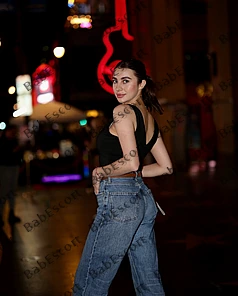 Penelope 23 year old Ukrainian, Caucasian (white), Busty, Brown, Medium, Breast size B escort in Dubai