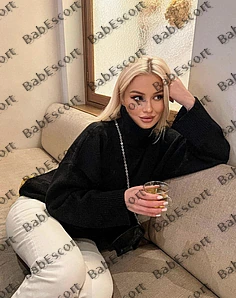 Tiffany 25 year old Russian, Caucasian (white), Curvy, Blonde, Medium, Breast size B escort in Dubai thumbnail 5