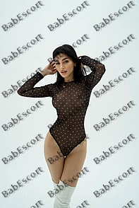 Marta 25 year old Spanish, Hispanic, Slim, Brown, Medium, Breast size B escort in Dubai thumbnail 2