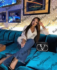 Sonya 25 year old Ukrainian, Caucasian (white), Curvy, Brown, Medium, Breast size B escort in Dubai