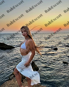 Noelle 19 year old Ukrainian, Caucasian (white), Tall, Blonde, Long, Breast size B escort in Dubai thumbnail 6