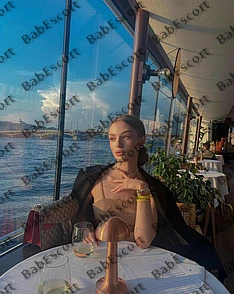 Andrea 26 year old Russian, Caucasian (white), Slim, Blonde, Long, Breast size A escort in Dubai thumbnail 3