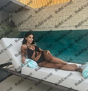 Asal 25 year old Spanish, Hispanic, Curvy, Black, Long, Breast size C escort in Dubai