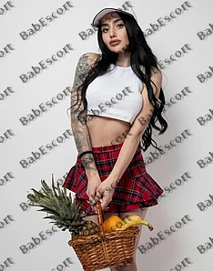 Camila 23 year old Russian, Caucasian (white), Curvy, Black, Long, Breast size B escort in Dubai