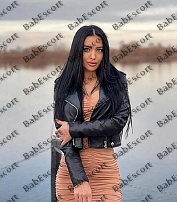 Camila 23 year old Russian, Caucasian (white), Curvy, Black, Long, Breast size B escort in Dubai thumbnail 3