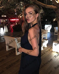 Felicity 23 year old Russian, Caucasian (white), Slim, Brown, Long, Breast size B escort in Dubai thumbnail 4