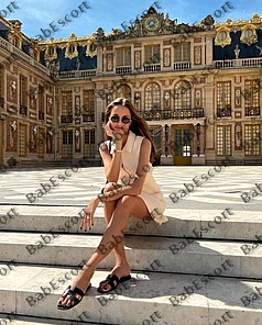 Flora 20 year old Ukrainian, Mixed, Slim, Brown, Long, Breast size A escort in Dubai thumbnail 7