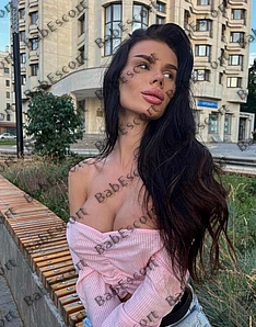 Grace 26 year old Russian, Mixed, Busty, Black, Long, Breast size C escort in Dubai thumbnail 2