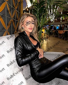 Heidi 27 year old Russian, Mixed, Slim, Blonde, Long, Breast size B escort in Dubai thumbnail 3
