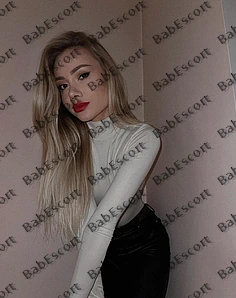 Hazel 26 year old Ukrainian, Caucasian (white), Slim, Blonde, Long, Breast size A escort in Dubai thumbnail 3