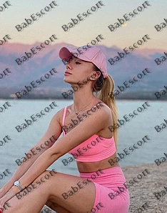 Hazel 26 year old Ukrainian, Caucasian (white), Slim, Blonde, Long, Breast size A escort in Dubai thumbnail 4