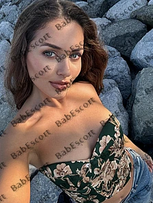 Nastya 24 year old Belgian, Mixed, Slim, Brown, Medium, Breast size B escort in Dubai