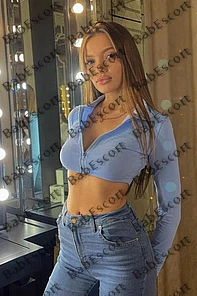 Karina 19 year old Ukrainian, Caucasian (white), Slim, Blonde, Long, Breast size B escort in Dubai thumbnail 3
