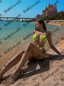 Karina 19 year old Ukrainian, Caucasian (white), Slim, Blonde, Long, Breast size B escort in Dubai thumbnail 4