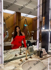 Salma 35 year old Italian, Mixed, BBW, Black, Long, Breast size D escort in Dubai