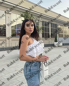 Kayla 23 year old Russian, Caucasian (white), Slim, Brown, Long, Breast size A escort in Dubai thumbnail 2