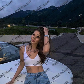 Lacey 25 year old Polish, Mixed, Petite, Brown, Long, Breast size A escort in Dubai thumbnail 2