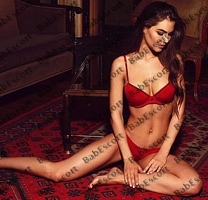 Luna 27 year old German, Mixed, Slim, Brown, Long, Breast size B escort in Dubai thumbnail 4