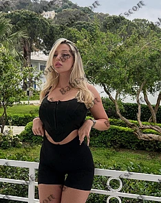 Madison 25 year old Russian, Caucasian (white), Curvy, Blonde, Long, Breast size C escort in Dubai thumbnail 4