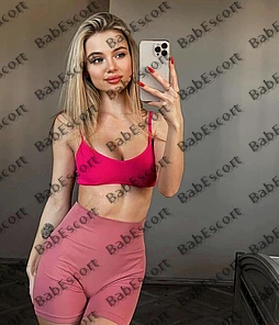 Maisie 22 year old Ukrainian, Caucasian (white), Petite, Blonde, Long, Breast size A escort in Dubai thumbnail 5