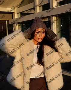 Eliza 23 year old Armenian, Asian, Slim, Black, Long, Breast size B escort in Abu Dhabi