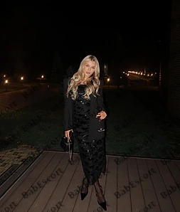 Madeleine 22 year old Ukrainian, Caucasian (white), Busty, Blonde, Long, Breast size C escort in Abu Dhabi