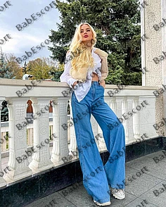 Zoelle 22 year old Russian, Caucasian (white), Slim, Blonde, Long, Breast size B escort in Abu Dhabi thumbnail 5