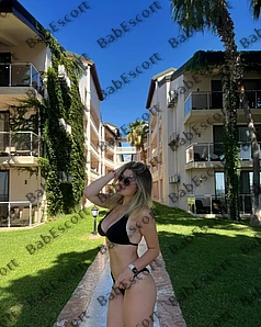 Eloise 26 year old Russian, Caucasian (white), Slim, Blonde, Long, Breast size B escort in Abu Dhabi