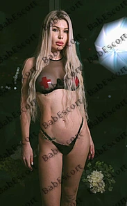 Lali 30 year old French, Mixed, Athletic, Blonde, Medium, Breast size C escort in Dubai thumbnail 2