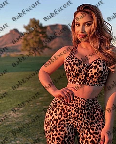 Daisy 28 year old American, Latin, Curvy, Blonde, Long, Breast size B escort in Abu Dhabi thumbnail 2