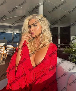 Elizabeth 21 year old Russian, Caucasian (white), Busty, Blonde, Long, Breast size D escort in Abu Dhabi thumbnail 2