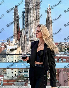 Elia 24 year old Russian, Caucasian (white), Slim, Blonde, Long, Breast size B escort in Abu Dhabi thumbnail 3