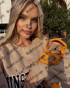 Emma 23 year old Russian, Caucasian (white), Slim, Blonde, Long, Breast size A escort in Abu Dhabi thumbnail 4