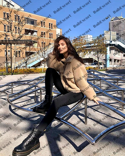 Helena 24 year old Belarussian, Caucasian (white), Slim, Brown, Long, Breast size B escort in Abu Dhabi photo 1