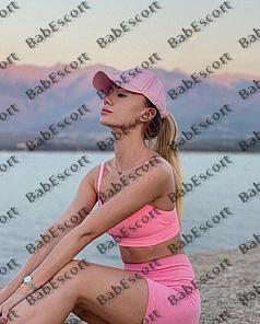 Hazel 26 year old Ukrainian, Caucasian (white), Slim, Blonde, Long, Breast size A escort in Abu Dhabi thumbnail 4