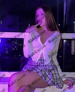 Karina 19 year old Ukrainian, Caucasian (white), Slim, Blonde, Long, Breast size B escort in Abu Dhabi