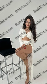 Nonna 22 year old Belarussian, Mixed, Skinny, Brown, Medium, Breast size B escort in Dubai