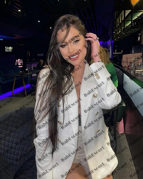 Kylie 24 year old Russian, Caucasian (white), Slim, Brown, Long, Breast size A escort in Abu Dhabi photo 1