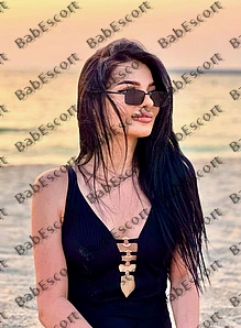 Janna 26 year old French, Mixed, Slim, Black, Long, Breast size B escort in Dubai