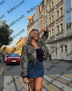 Roxanne 19 year old Russian, Caucasian (white), Petite, Blonde, Long, Breast size B escort in Abu Dhabi thumbnail 5
