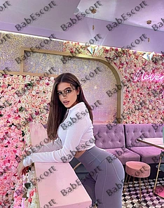 Molly 23 year old Polish, Caucasian (white), Slim, Brown, Long, Breast size A escort in Abu Dhabi thumbnail 4