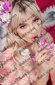 Inessa 33 year old Polish, Mixed, Slim, Blonde, Medium, Breast size B escort in Dubai